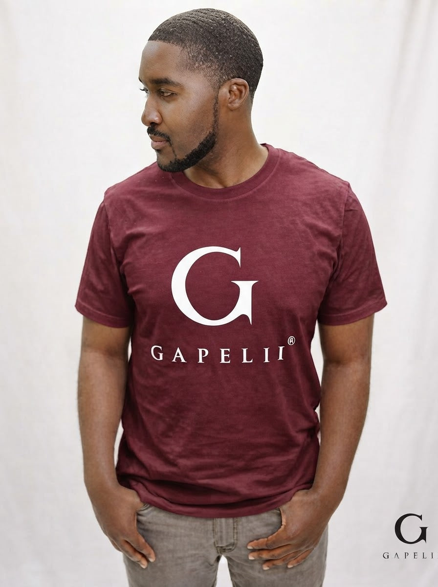Gapelii™ Essential Classic Tee – Maroon